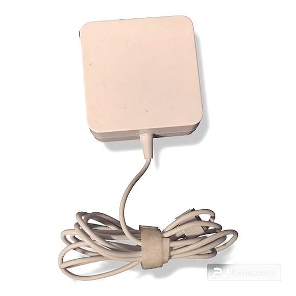 Apple MacBook Pro A1436 45Watt White Replacement Power Cord Charging Adapter - Picture 2 of 8